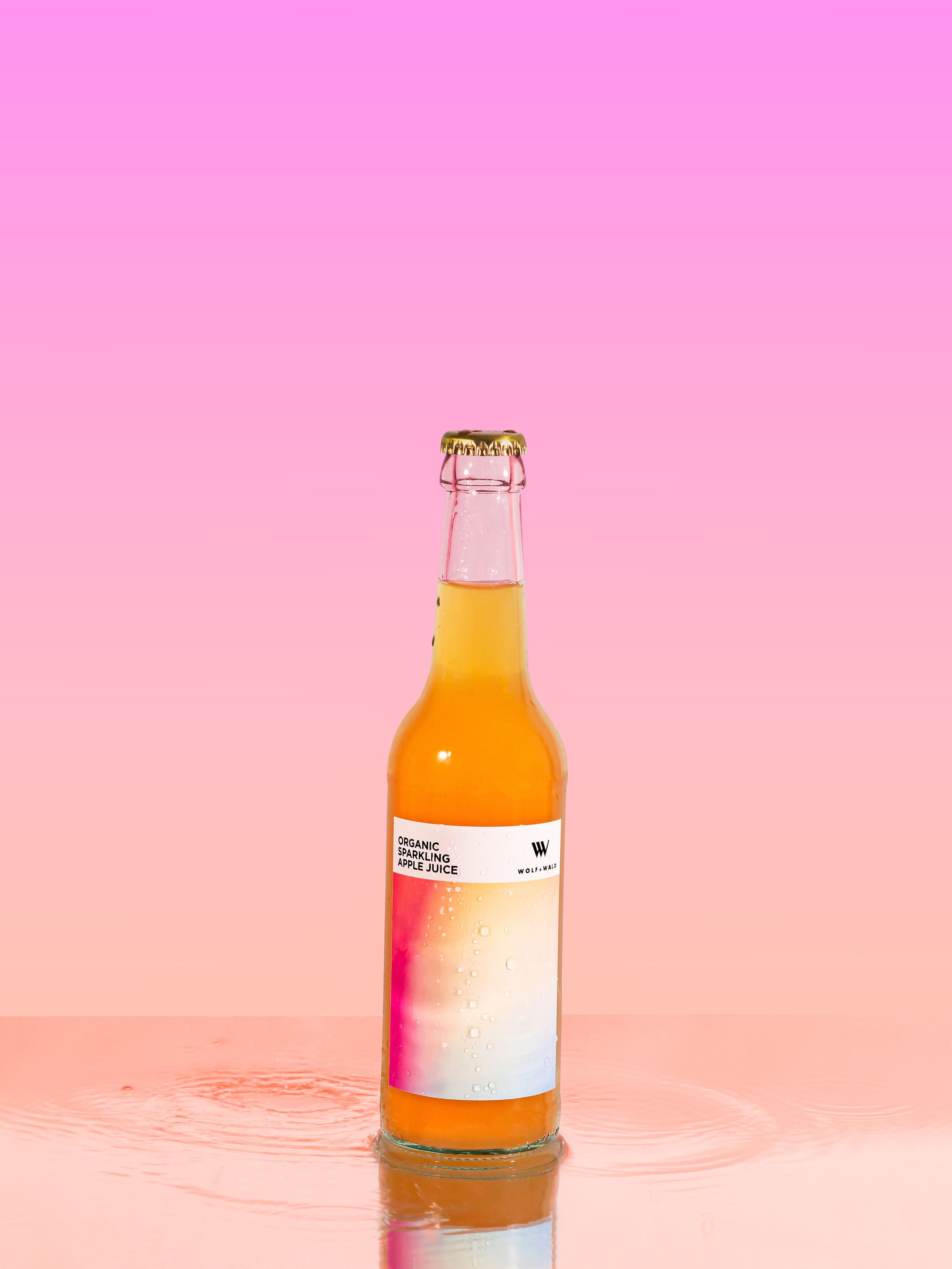 WOLF + WALD Organic Sparkling Apple Juice